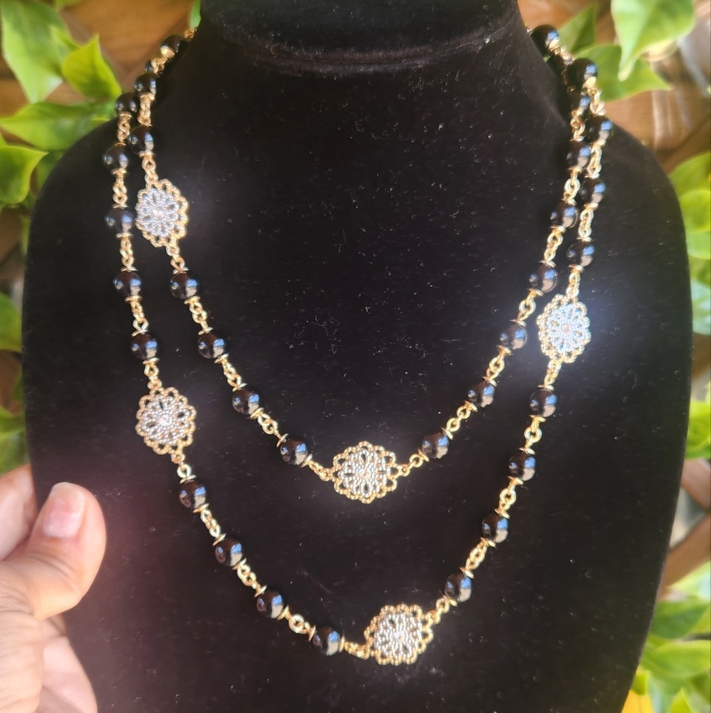 Carter Club necklace‎